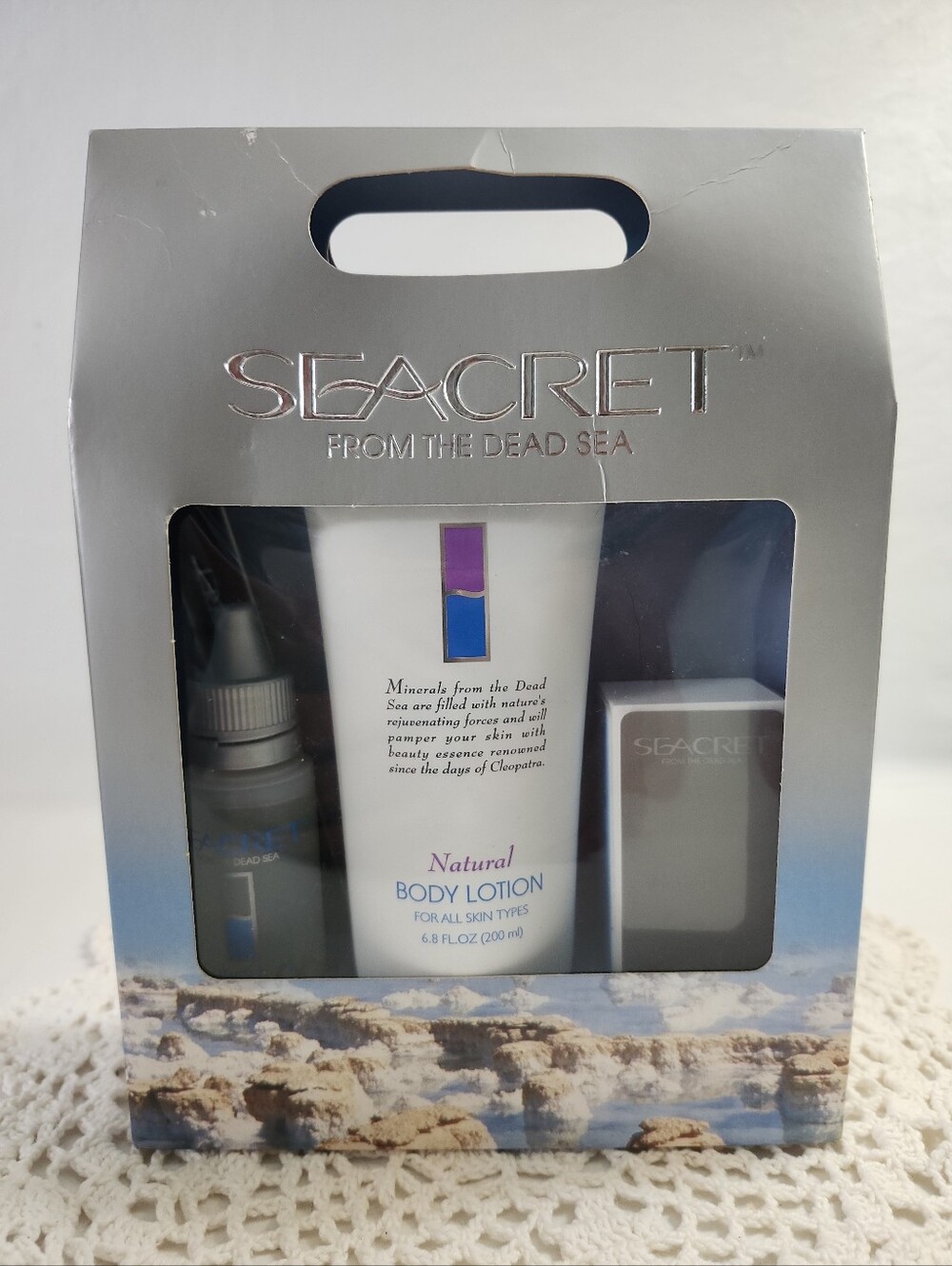 New Seacret From The Dead Sea 4 Piece Nail & Body Care Kit
